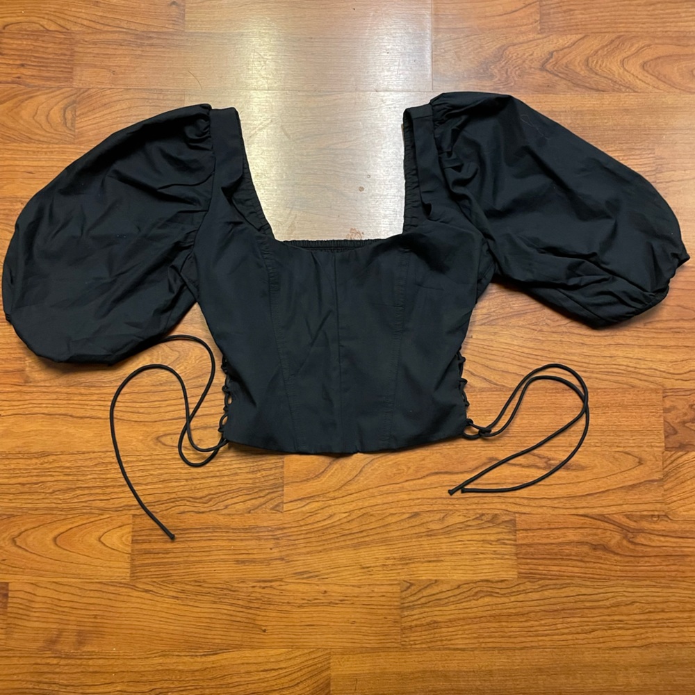 Abercrombie and Fitch Top